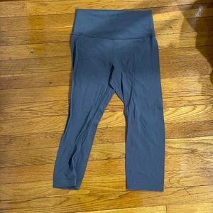 Lululemon Align Crop Grey Capris